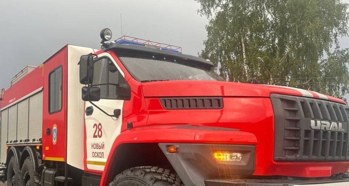 В селе Драгунка пожарные спасли 63-летнего мужчину из дома на двух собственников